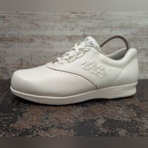 Womens SAS Free Time Walking Shoes Sz 8 W Wide Used White Nurse Uniform